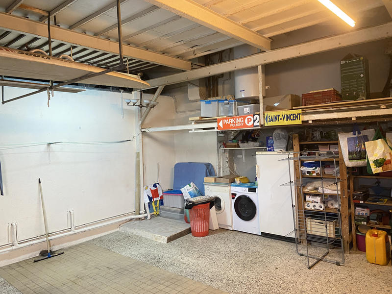 Maison - 207 m² - 8 pièces