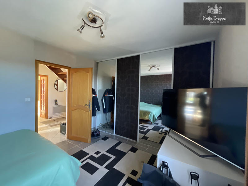 Maison - 110 m² - 4 pièces