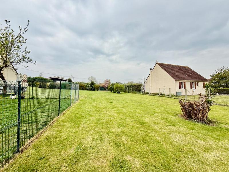 Terrain constructible - 750 m²