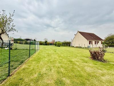 Terrain constructible - 750 m²