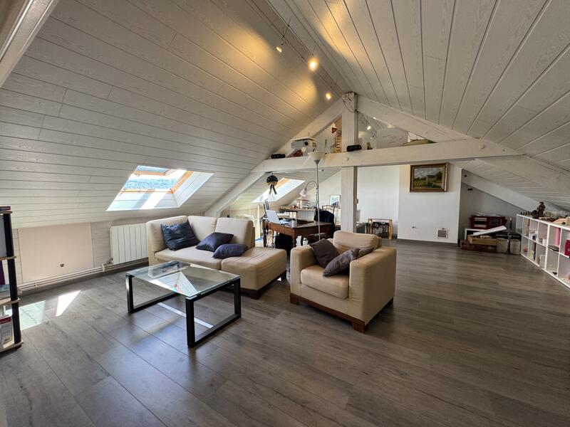 Maison - 145 m² - 6 pièces