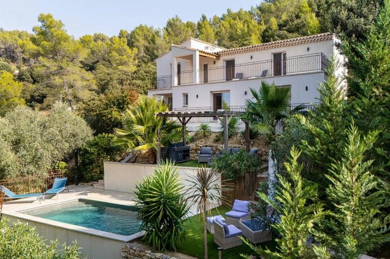 Maison - 178 m² - 6 pièces