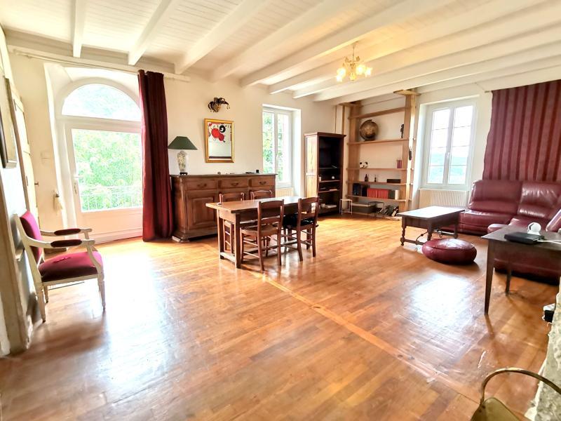 Maison - 167 m² - 5 pièces