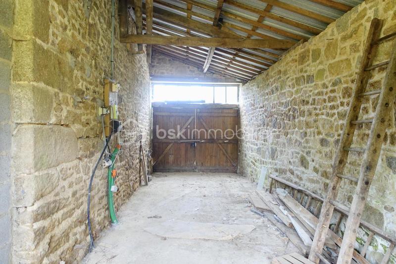 Maison en pierre - 81 m² - 5 pièces