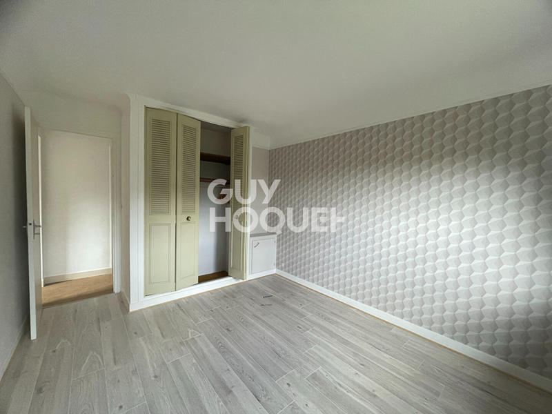 Maison - 205 m² - 8 pièces