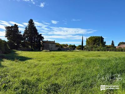 Terrain constructible - 935 m²