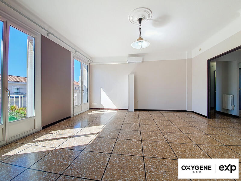 Appartement - 93 m² - 4 pièces