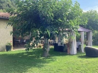 Maison - 188 m² - 6 pièces