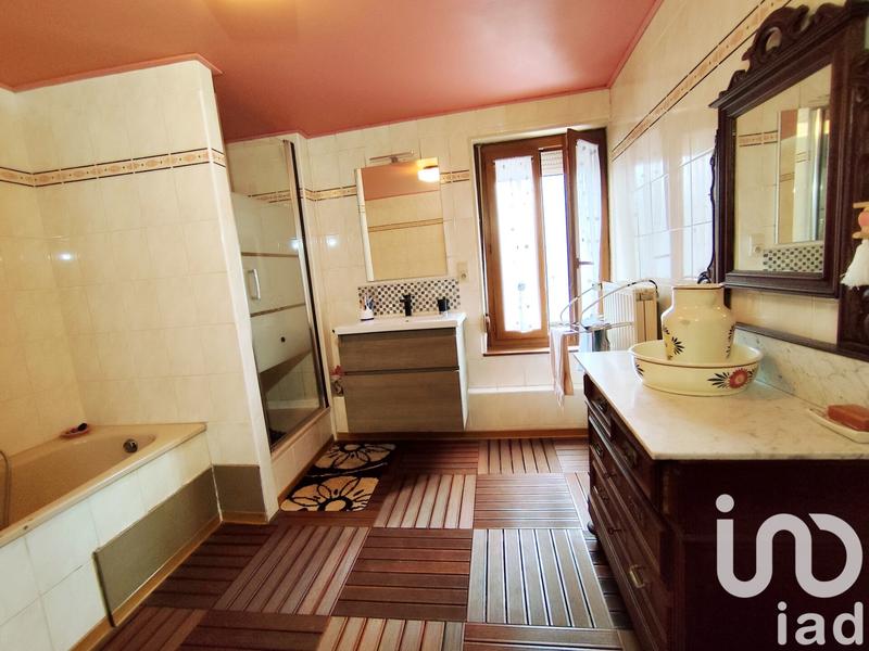 Maison de village - 284 m² - 12 pièces