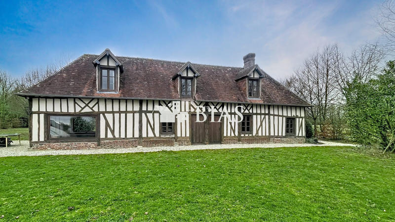 Maison ancienne - 260 m² - 11 pièces