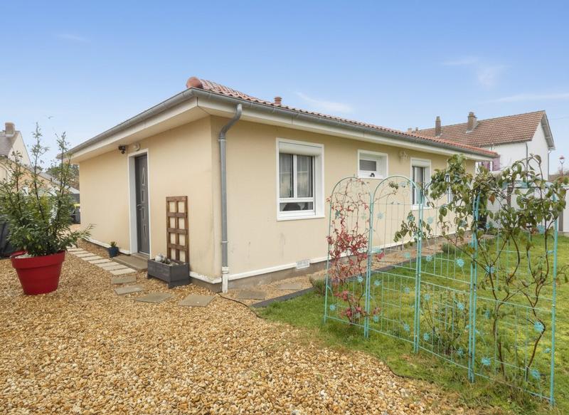 Maison - 82 m² - 5 pièces