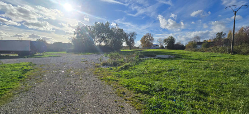 Terrain - 10 466 m²