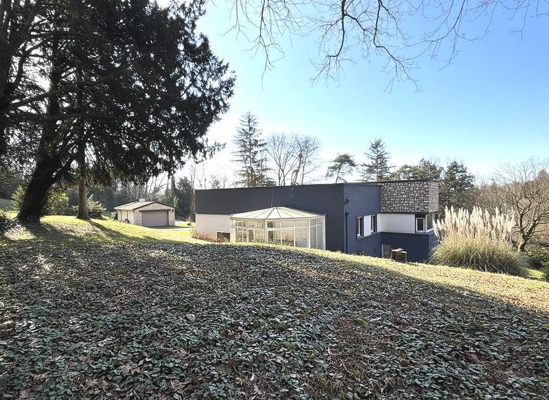 Maison - 160 m² - 7 pièces