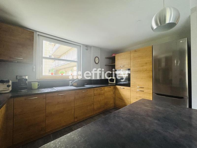 Appartement ancien - 110 m² - 5 pièces