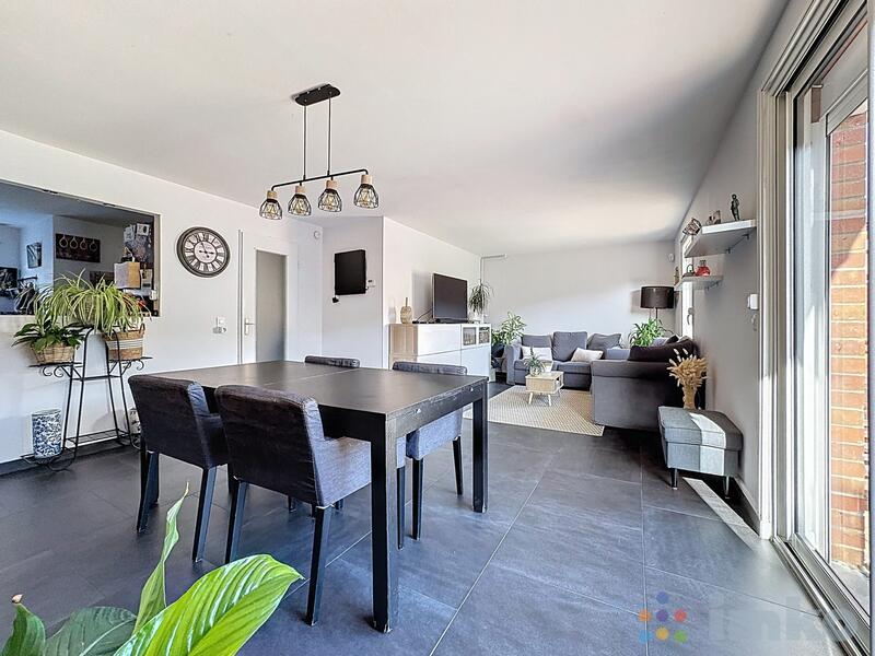 Maison - 84 m² - 5 pièces