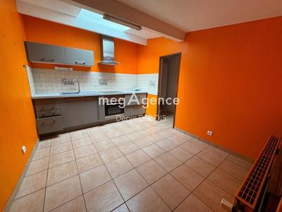 Maison - 80 m² - 3 pièces