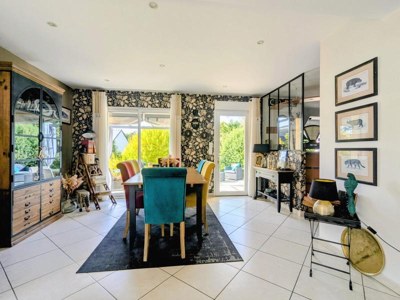 Maison - 194 m² - 7 pièces