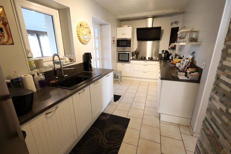 Maison - 101 m² - 5 pièces