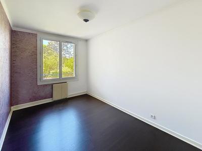 Appartement - 73 m² - 4 pièces
