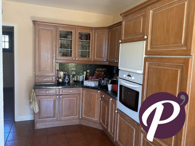 Maison - 170 m² - 5 pièces