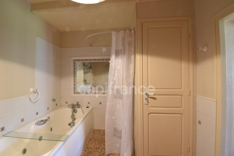 Maison - 190 m² - 8 pièces