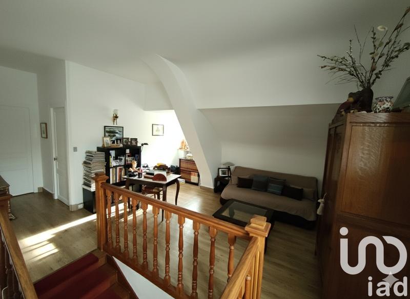 Maison - 203 m² - 6 pièces