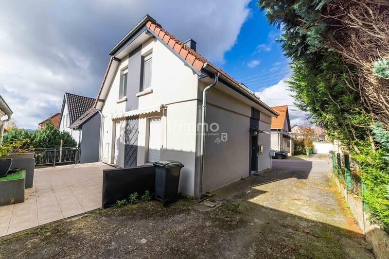 Maison - 85 m² - 4 pièces