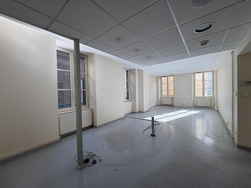 Local commercial - 263 m²