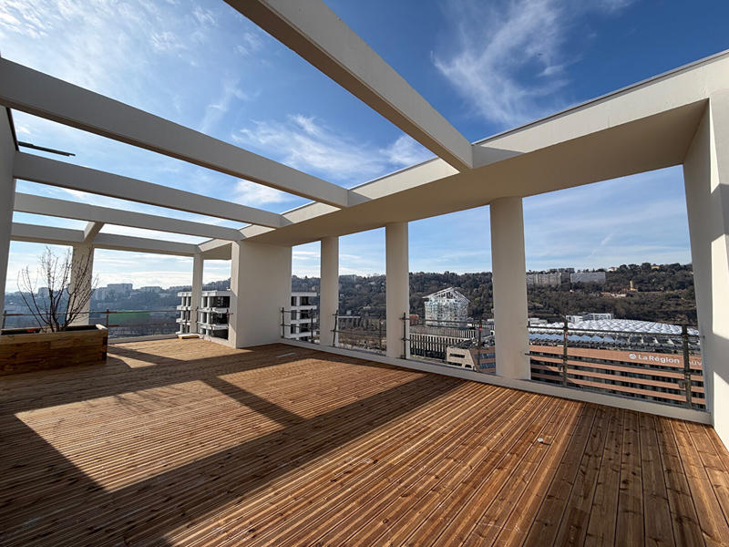 Appartement - 93 m² - 4 pièces