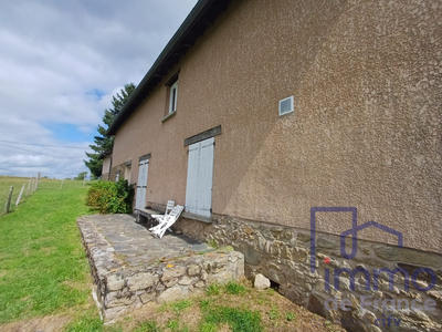 Ferme - 330 m² - 9 pièces