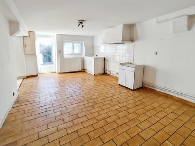 Maison - 81 m² - 3 pièces