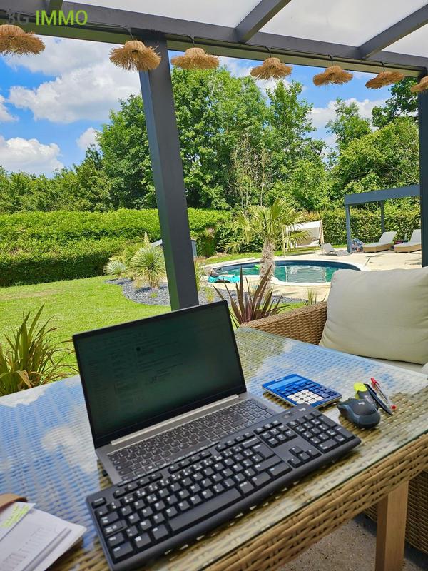 Maison d'architecte - 201 m² - 9 pièces