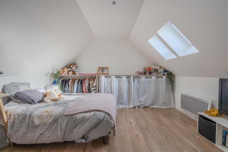 Maison - 170 m² - 8 pièces