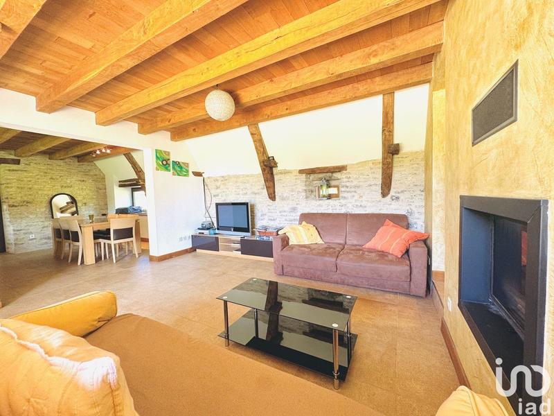 Maison - 200 m² - 6 pièces