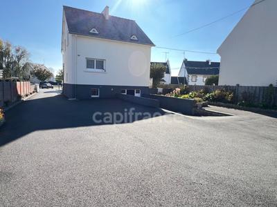 Maison - 97 m² - 5 pièces