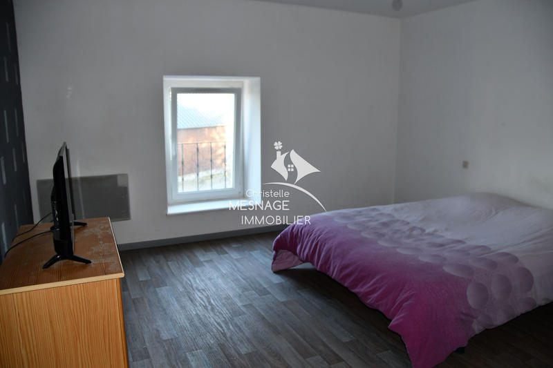 Maison en pierre - 187 m² - 6 pièces