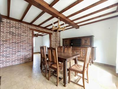 Maison - 93 m² - 6 pièces