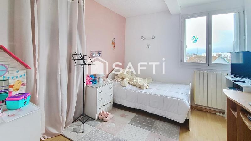 Appartement - 88 m² - 4 pièces