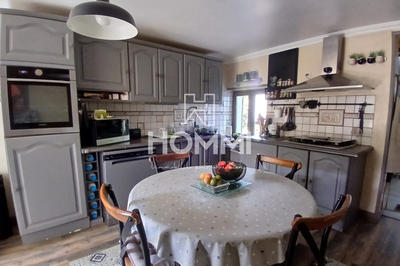 Maison - 150 m² - 5 pièces