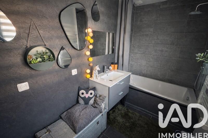 Maison - 159 m² - 5 pièces