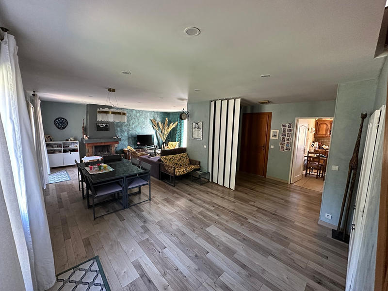 Maison - 147 m² - 6 pièces