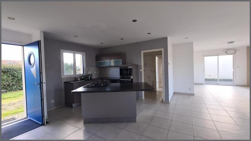 Maison - 120 m² - 7 pièces