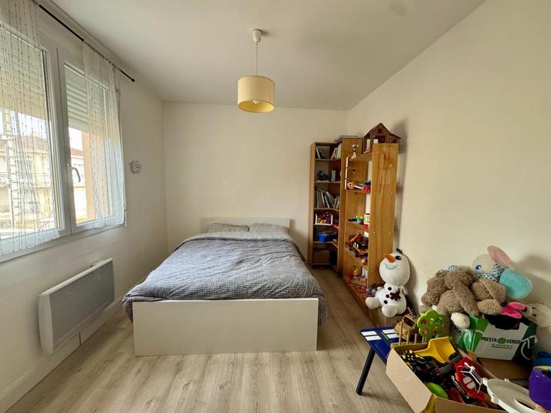 Maison - 104 m² - 5 pièces