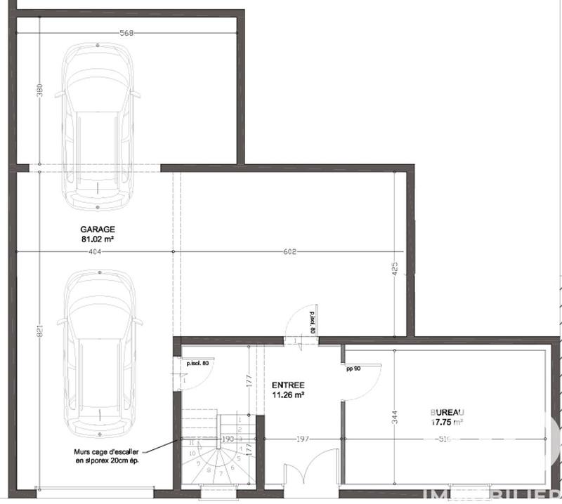 Maison - 227 m² - 7 pièces