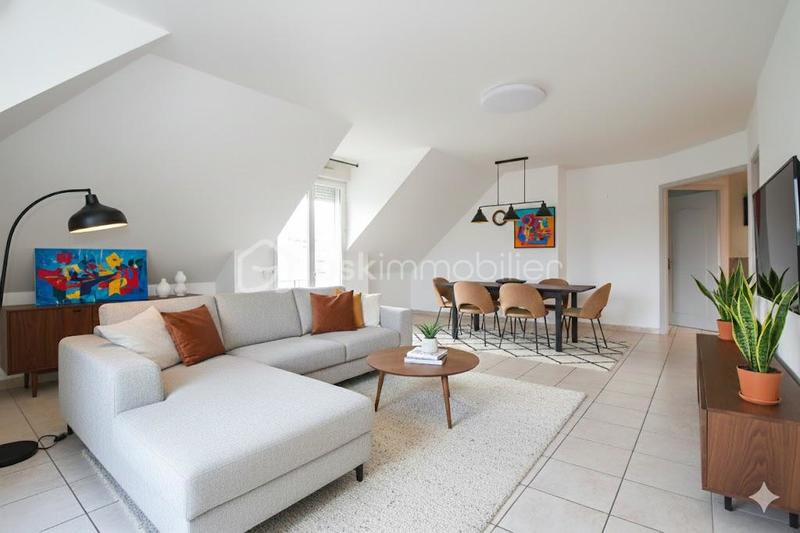 Appartement - 79 m² - 3 pièces