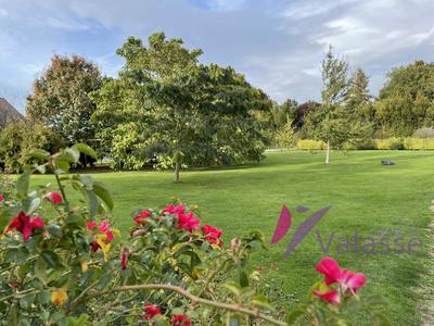 Maison - 274 m² - 7 pièces