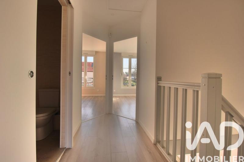 Maison - 86 m² - 4 pièces