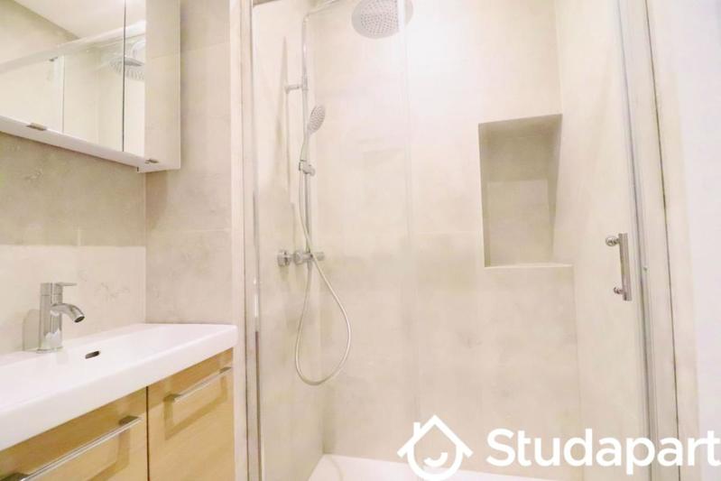 Chambre - 9 m² - 1 pièce