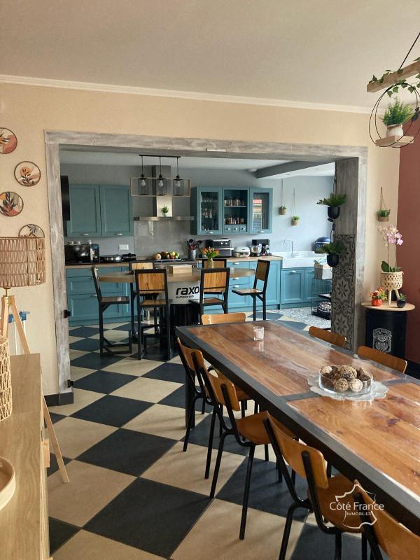 Maison de village - 120 m² - 4 pièces