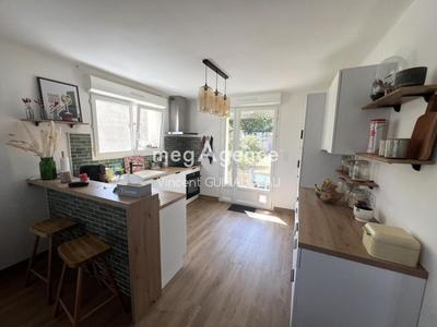 Maison - 113 m² - 6 pièces